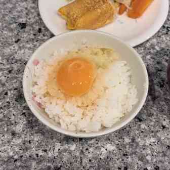 2026年8月7日に食べたTKG写真のサムネール